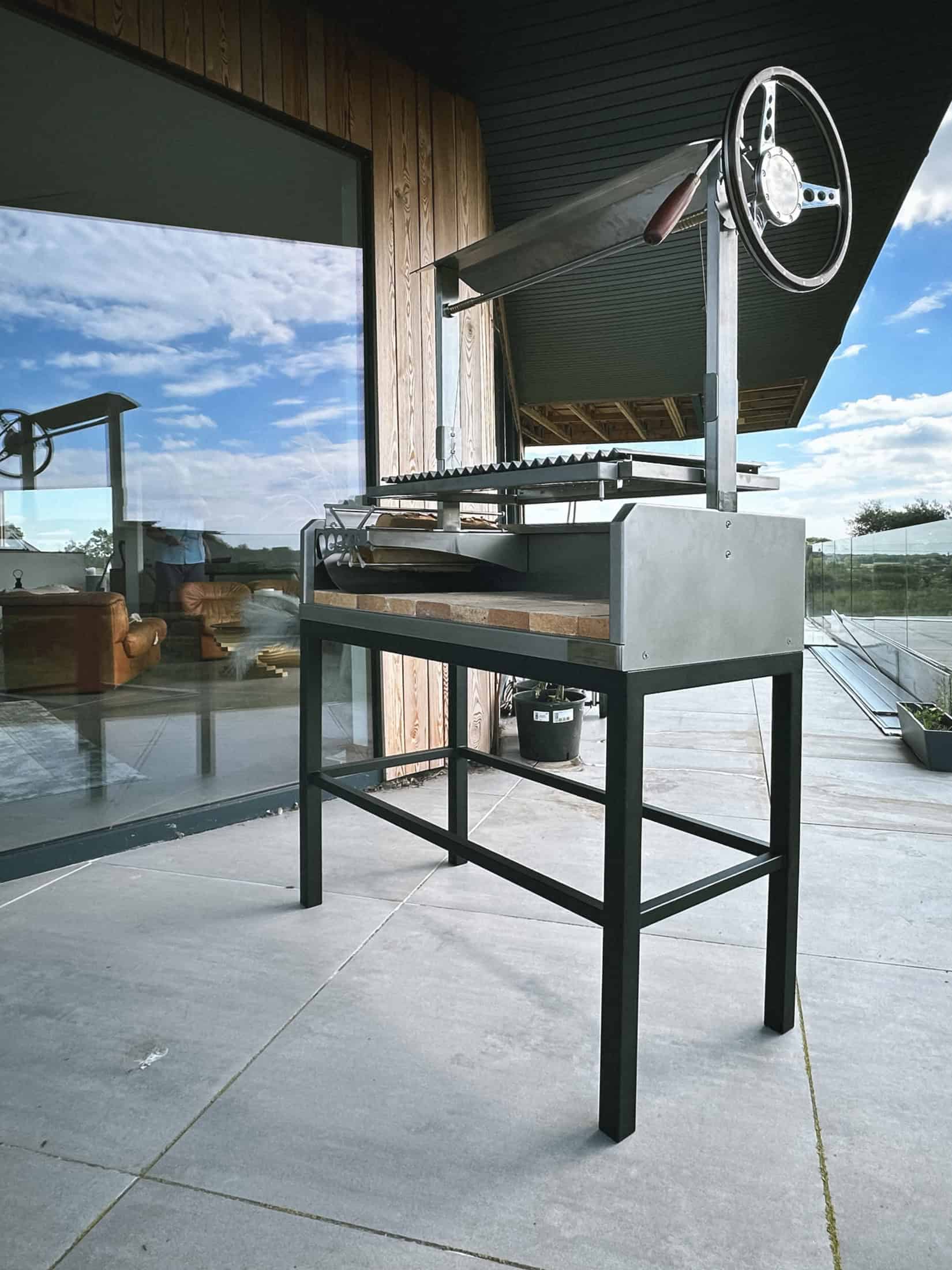 Asador Grill for METARTAL, fabricated by Knaresborough Engineering (Yorkshire) Limited: Outdoor Cooking Asador Grill for METARTAL, fabricated by Knaresborough Engineering (Yorkshire) Limited: Outdoor Cooking